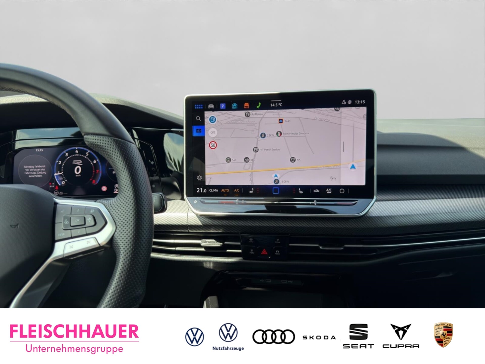 Volkswagen Golf R-Line