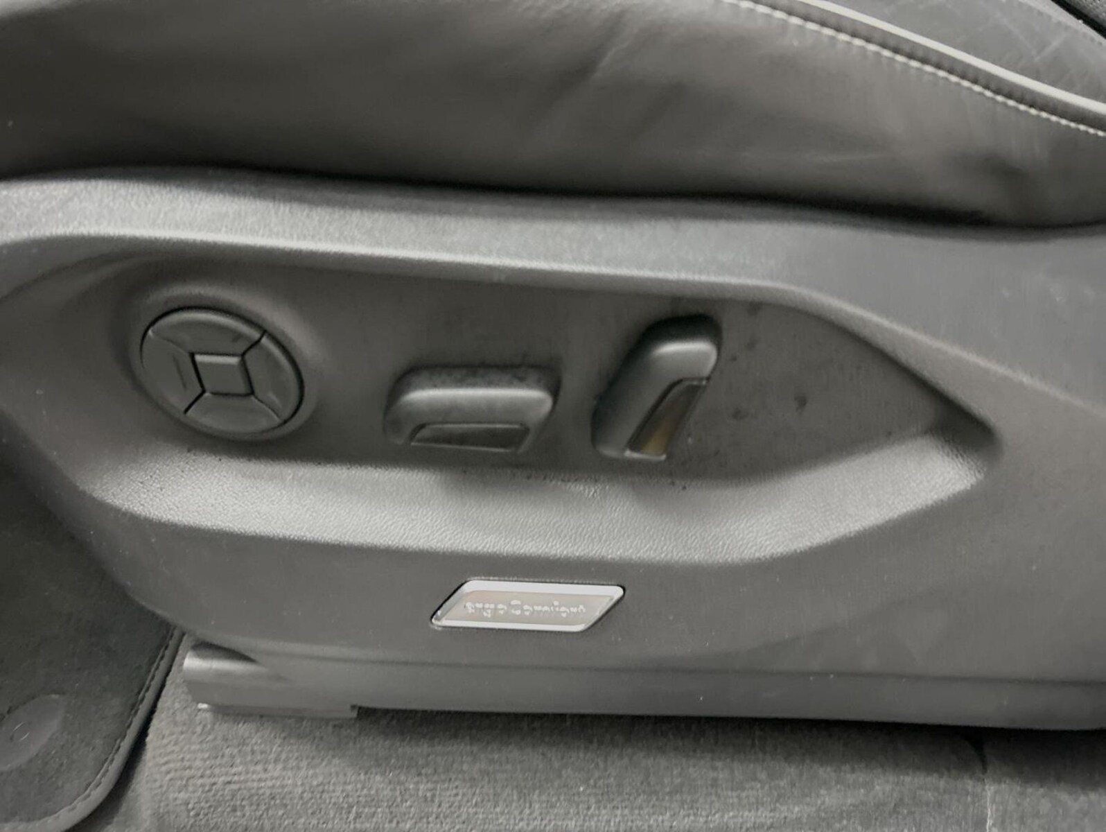 Volkswagen Touareg – Bild 12