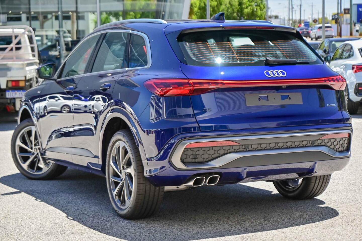 Image about Audi Q5 SUV TDI quattro 150 kW sport