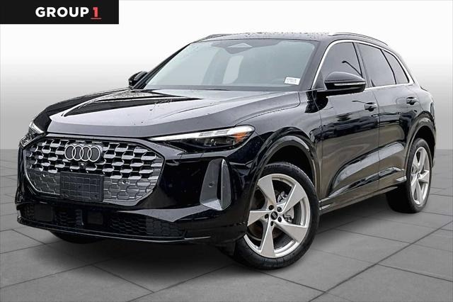 2025 Audi New Q5 Premium Plus's photo