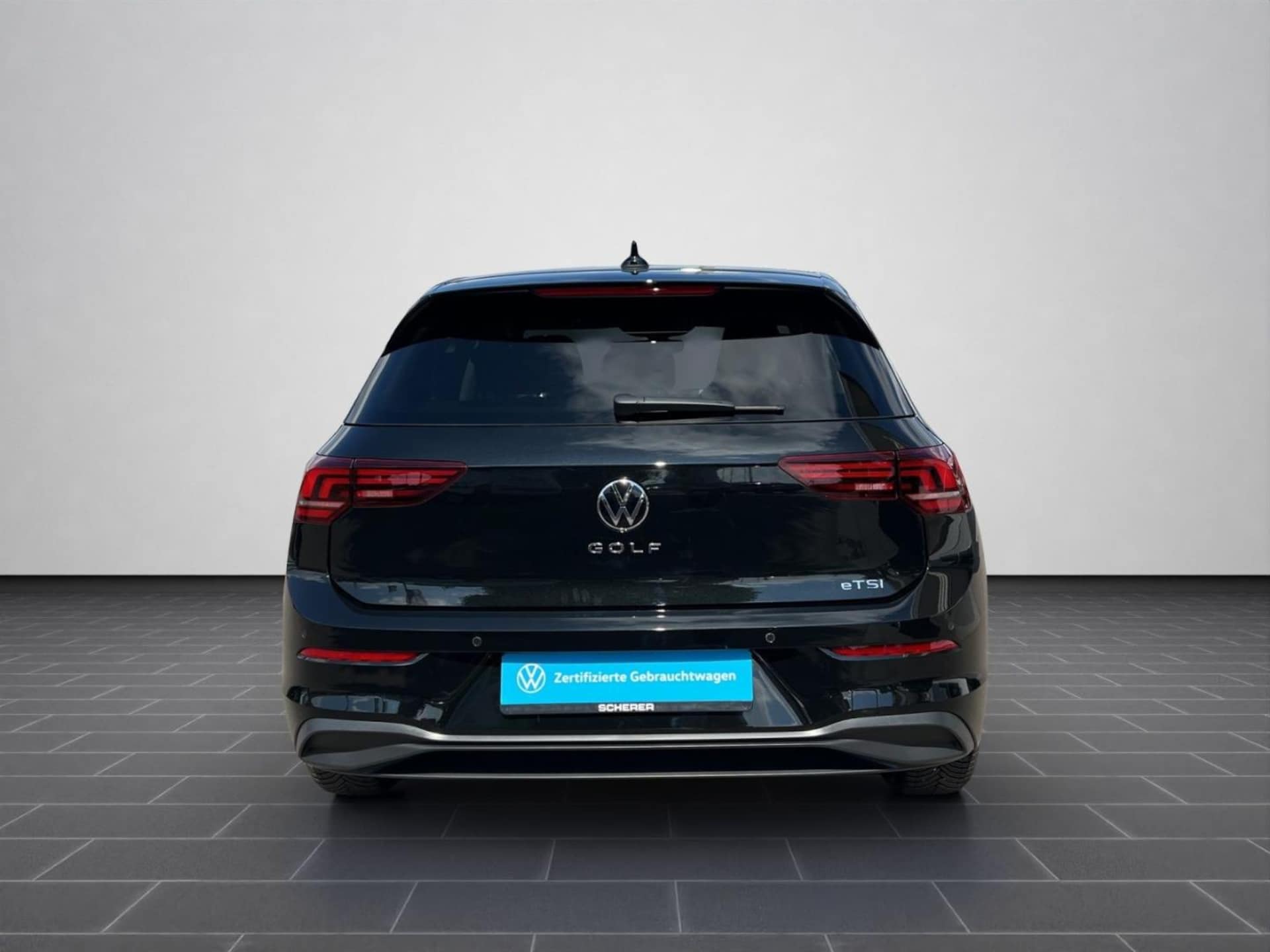 Volkswagen Golf Life