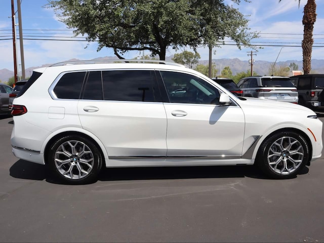 2024 BMW X7