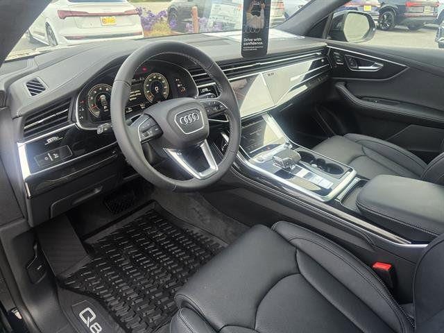 2025 Audi Q8 Prestige - Photo 12