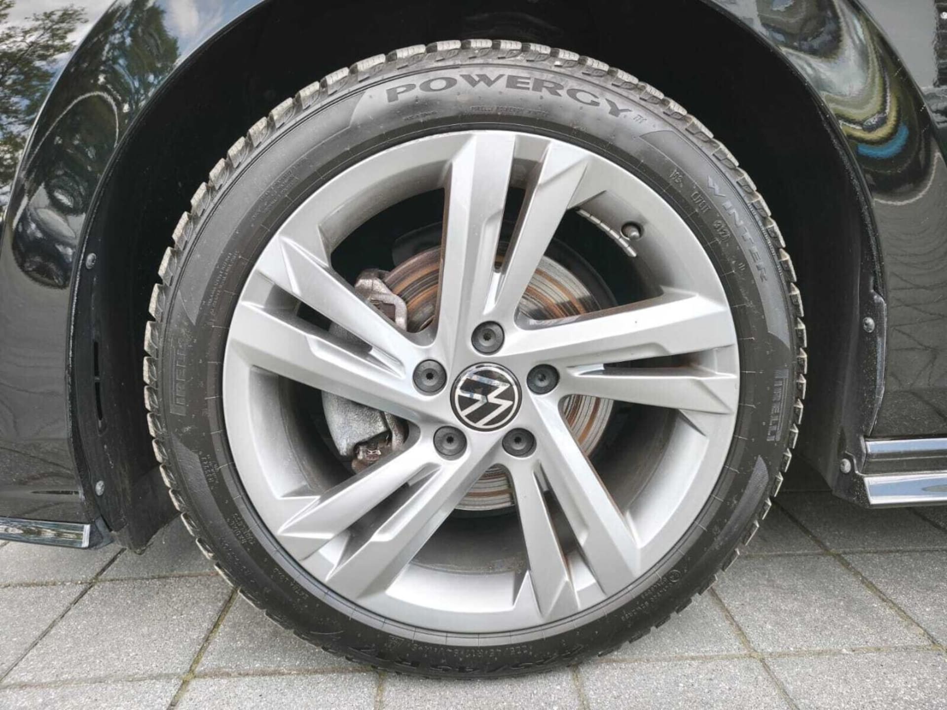Volkswagen Golf Variant R-Line