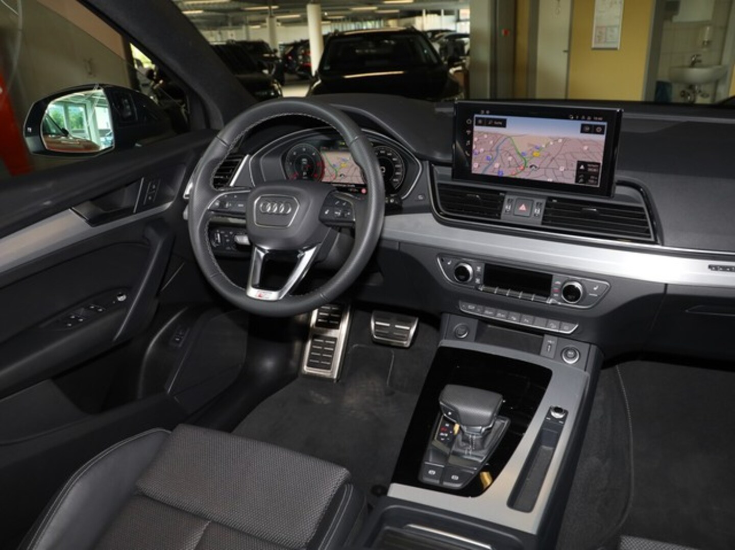 Bild über Audi Q5 Sportback 40 TDI quattro S tronic - für weitere Informationen kontaktieren Sie den Audi Partner