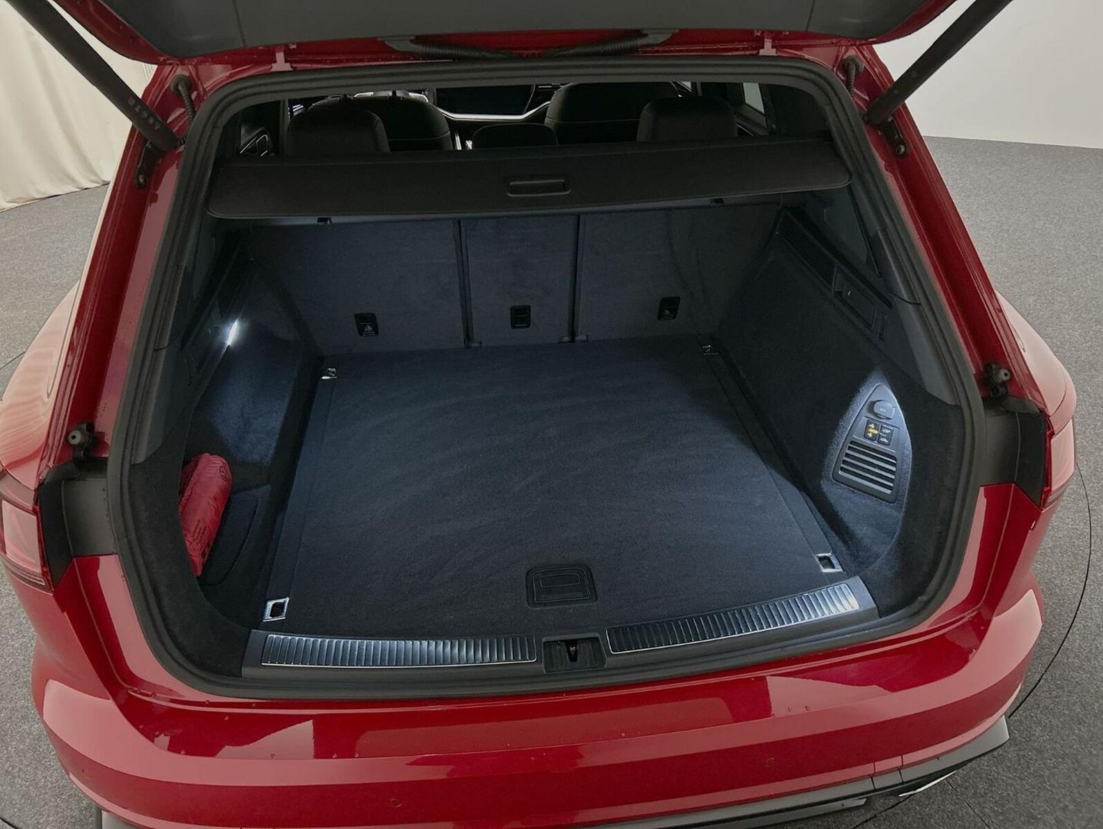 Volkswagen Touareg – Bild 18