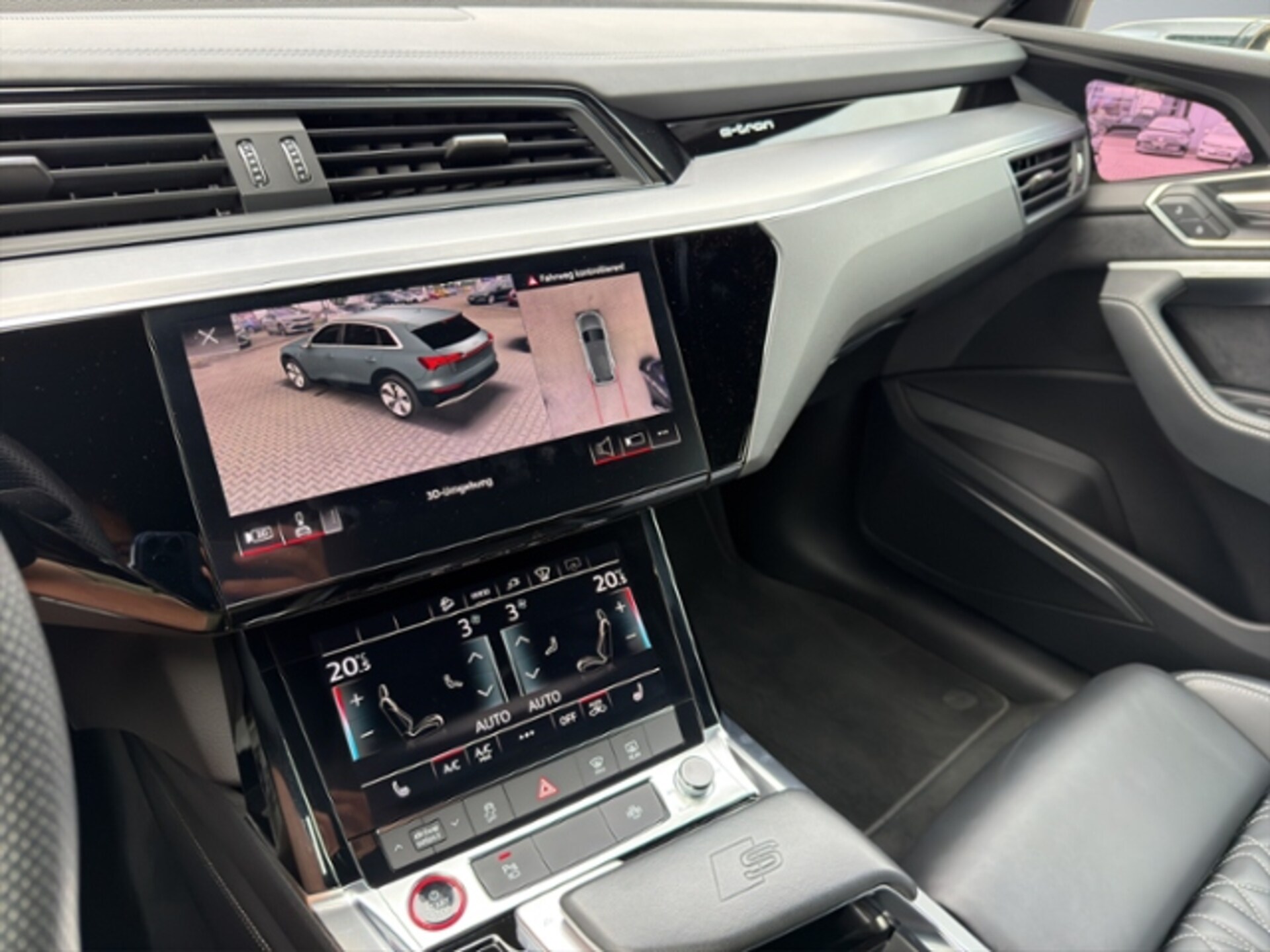 Audi e-tron S