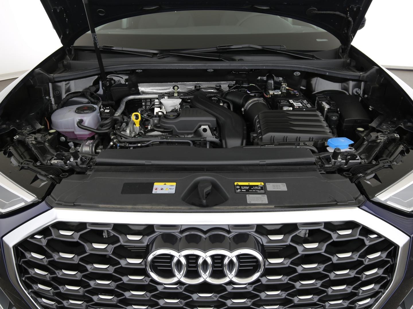 Bild über Audi Q3 Sportback S line 35 TFSI S tronic - für weitere Informationen kontaktieren Sie den Audi Partner