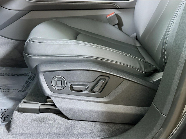 2026 Audi Q8 Premium Plus - Photo 20