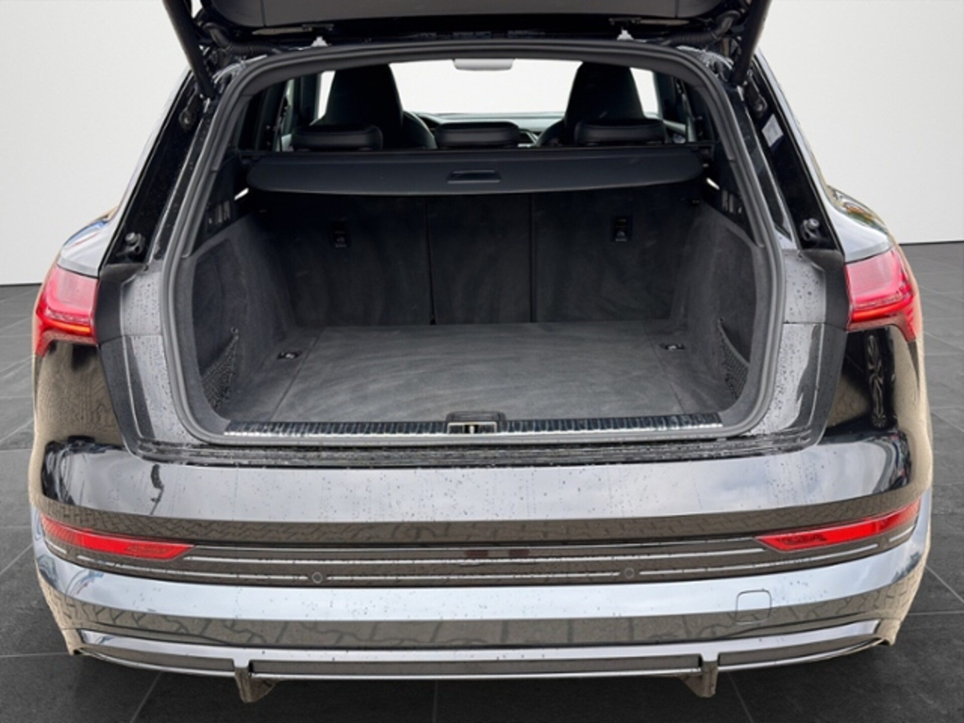 Audi e-tron S