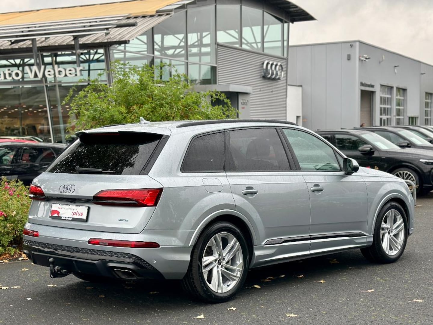 Bild über Audi Q7 SUV TFSI e S line business TFSI e quattro 290 kW tiptronic - für weitere Informationen kontaktieren Sie den Audi Partner