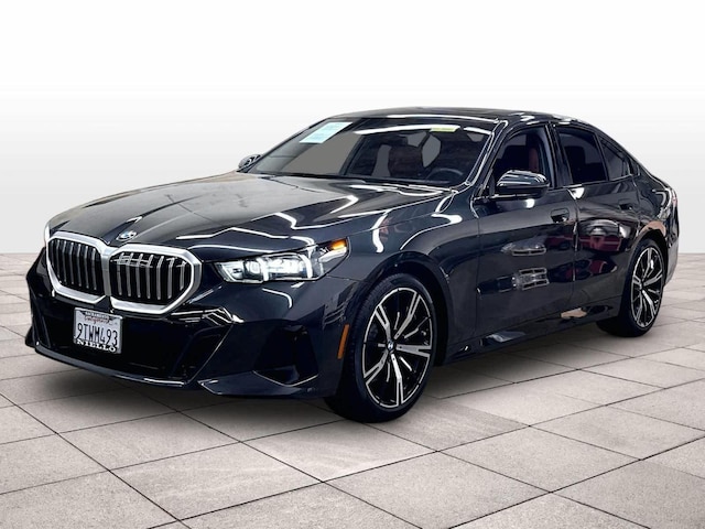 2026 BMW 530i