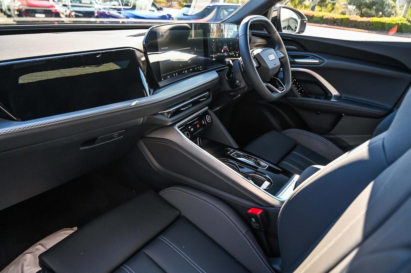 Image about Audi Q5 Sportback TDI quattro 150 kW sport
