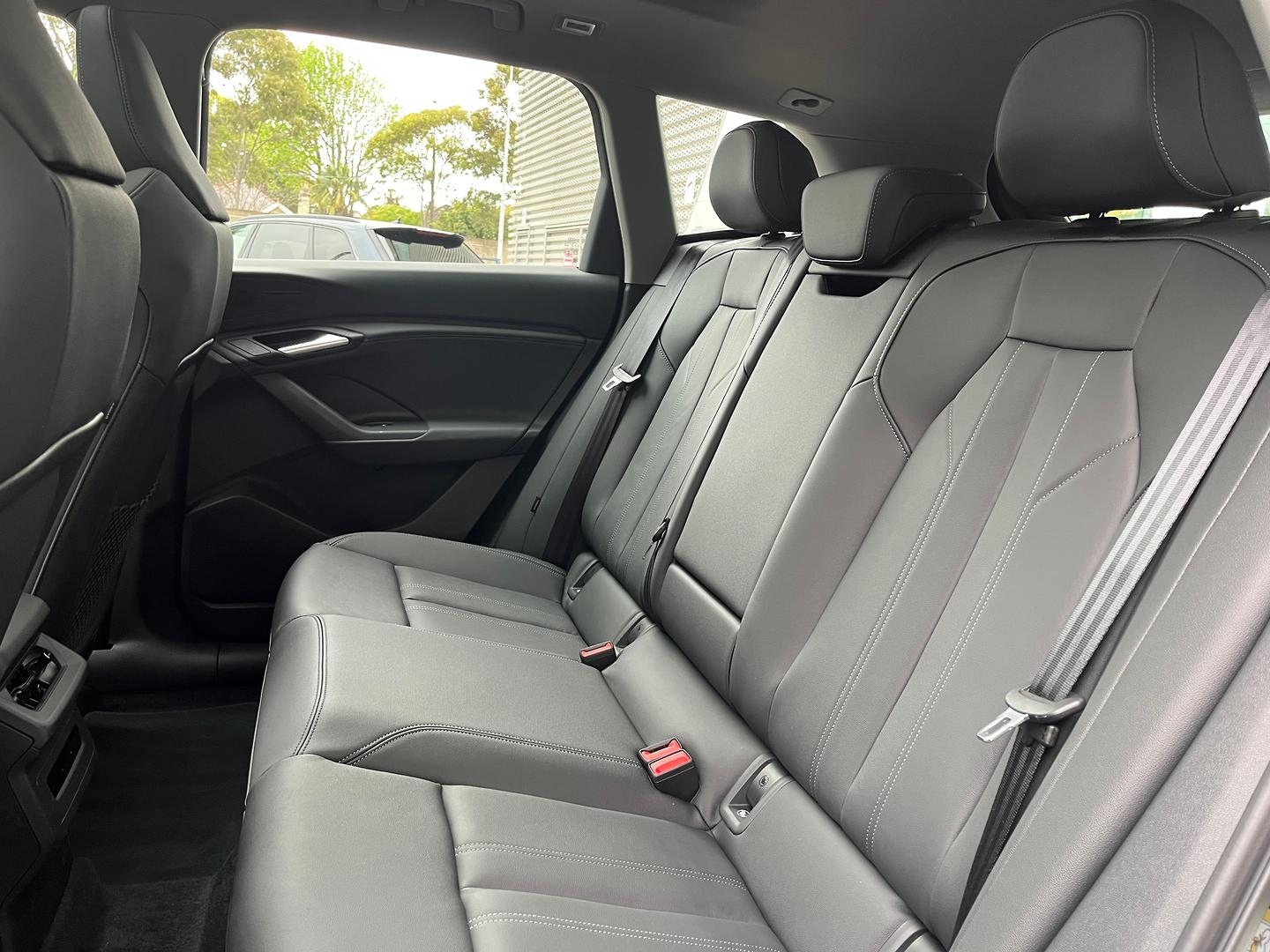 Image about Audi Q6 SUV e-tron e-tron