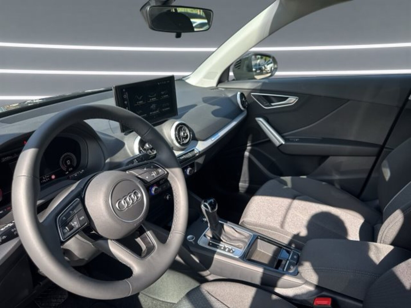 Bild über Audi Q2 S line 35 TFSI S tronic - für weitere Informationen kontaktieren Sie den Audi Partner