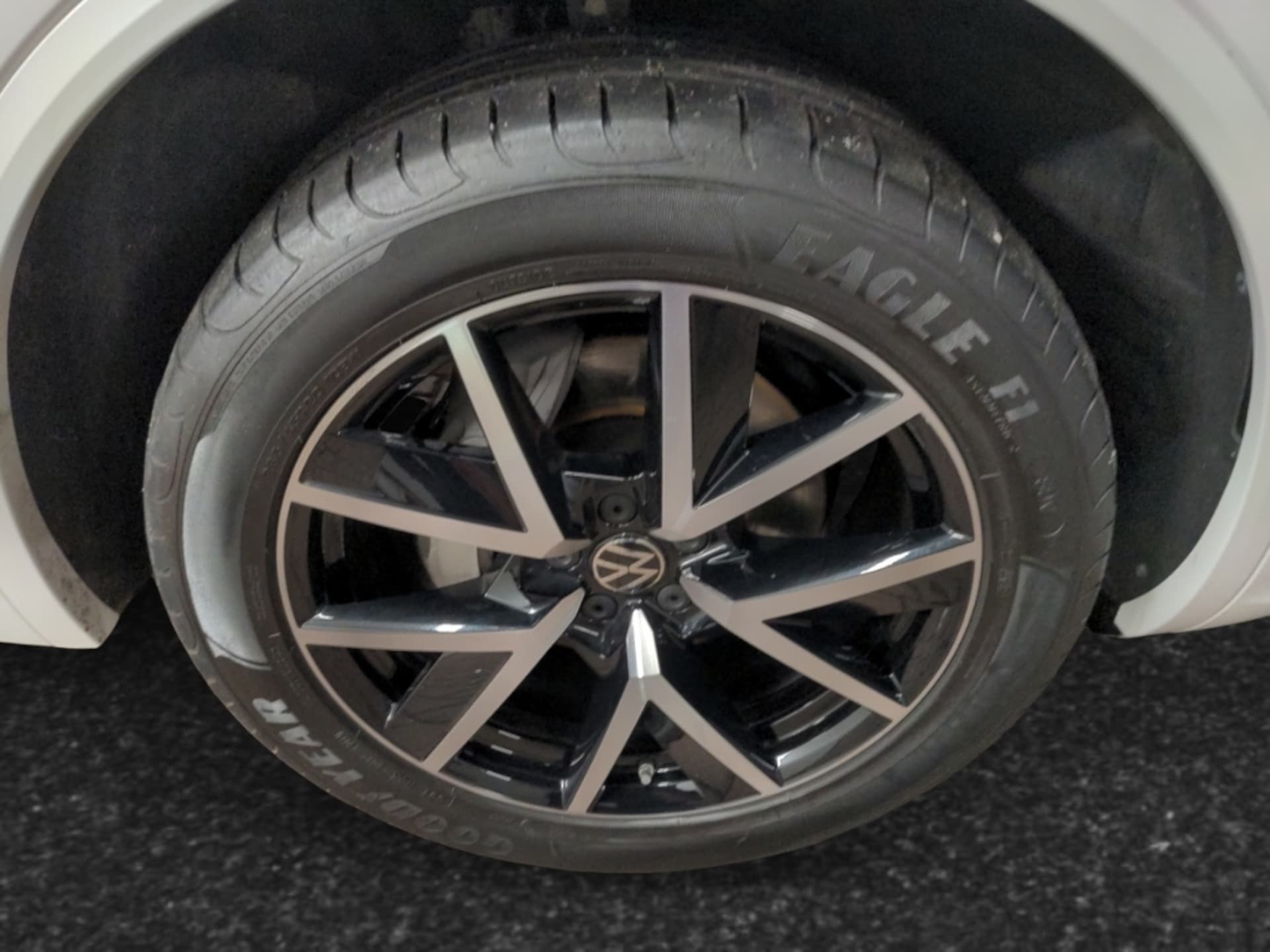 Volkswagen Touareg R-Line