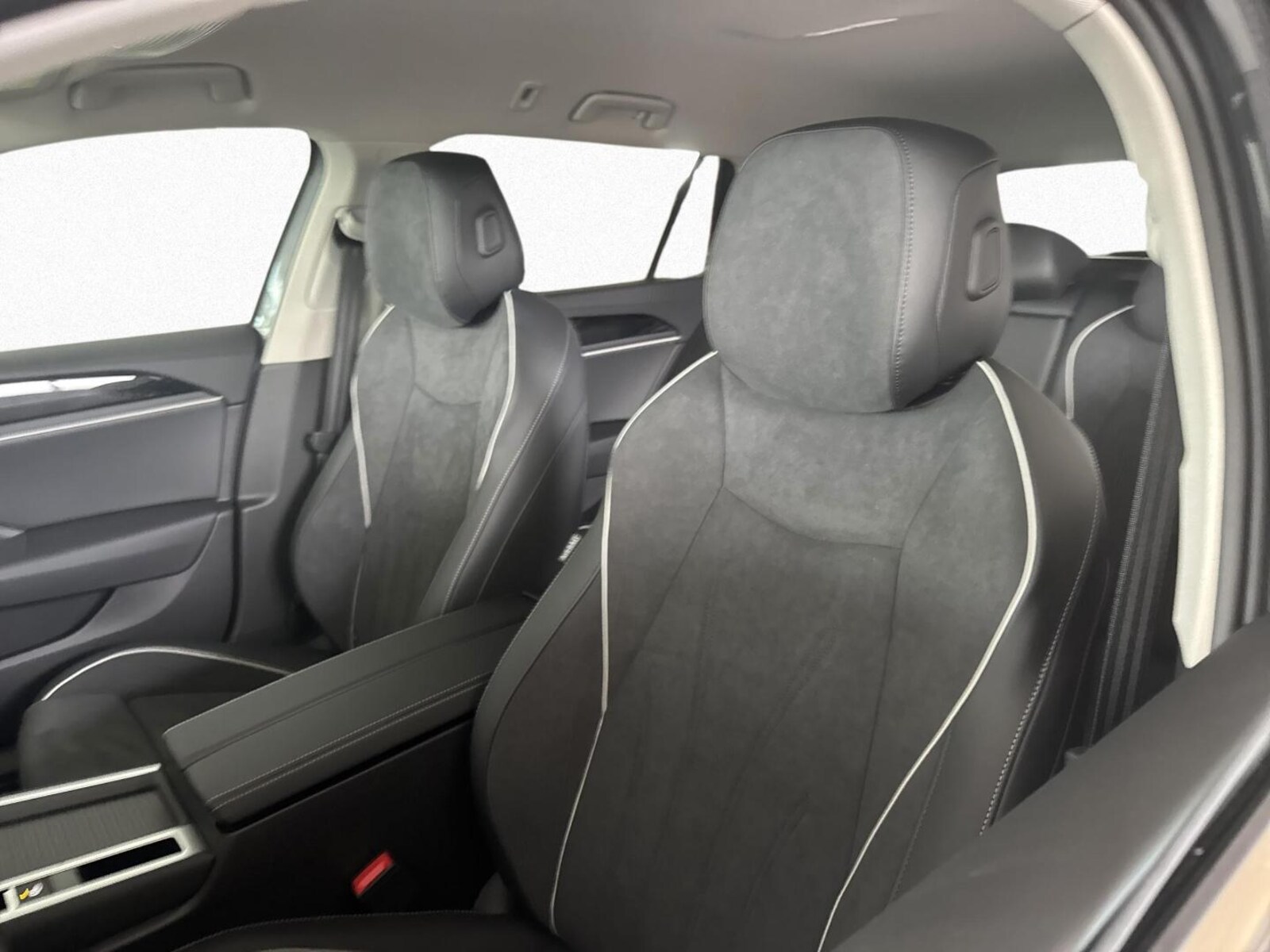 Volkswagen Passat – Bild 9