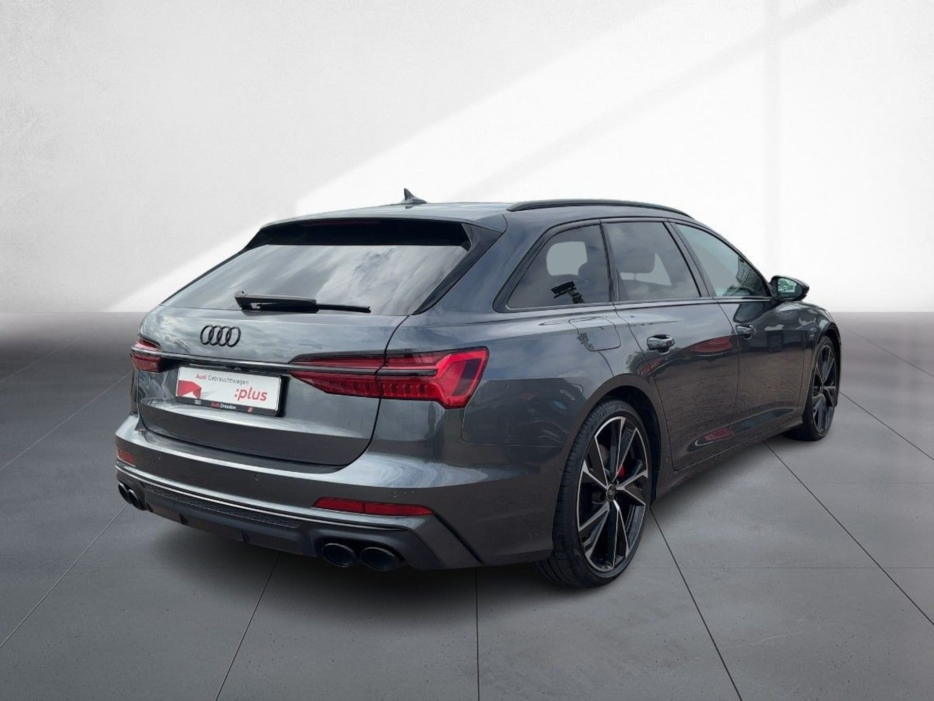 Audi S6 Avant