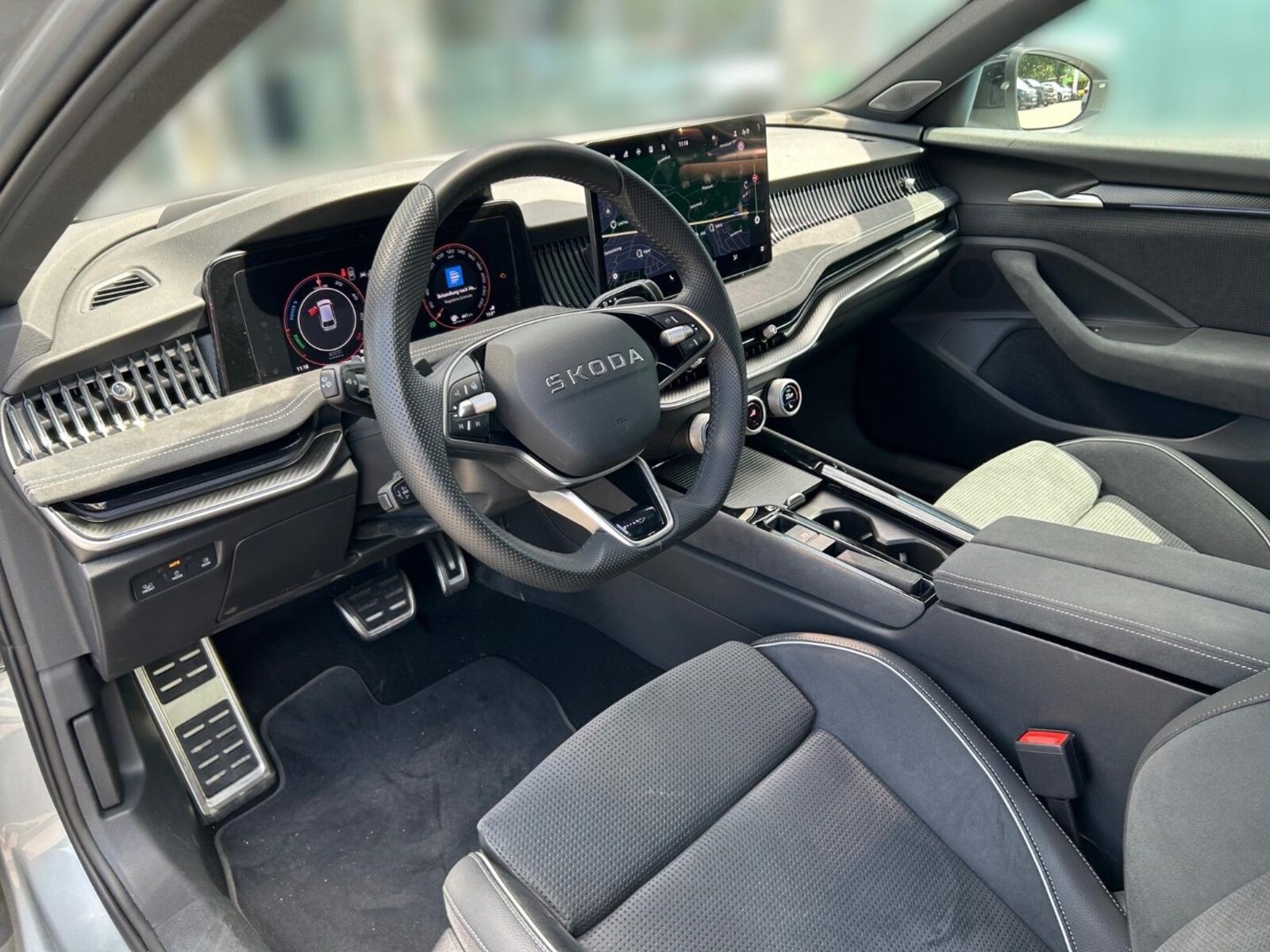 Škoda Superb Combi – Bild 10