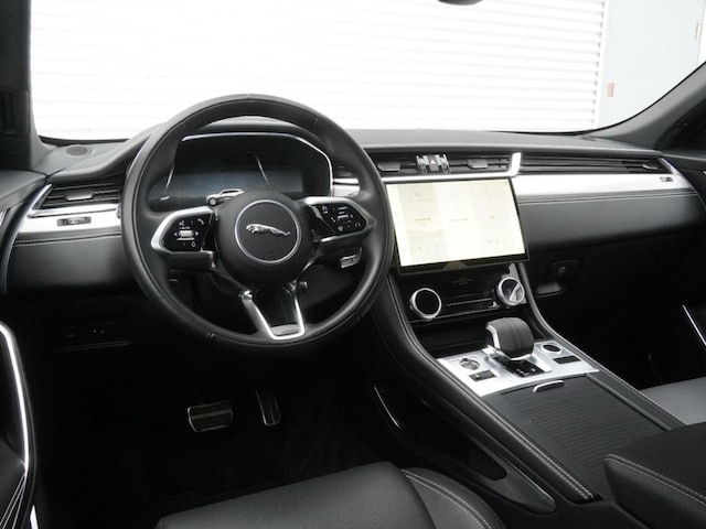 2024 Jaguar F-PACE