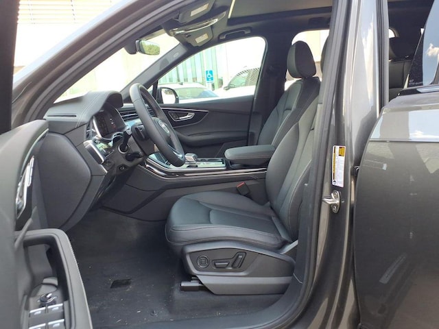2026 Audi Q7 Premium Plus - Photo 17