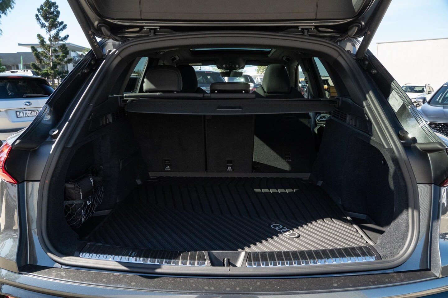 Image about Audi Q5 SUV TDI quattro 150 kW sport