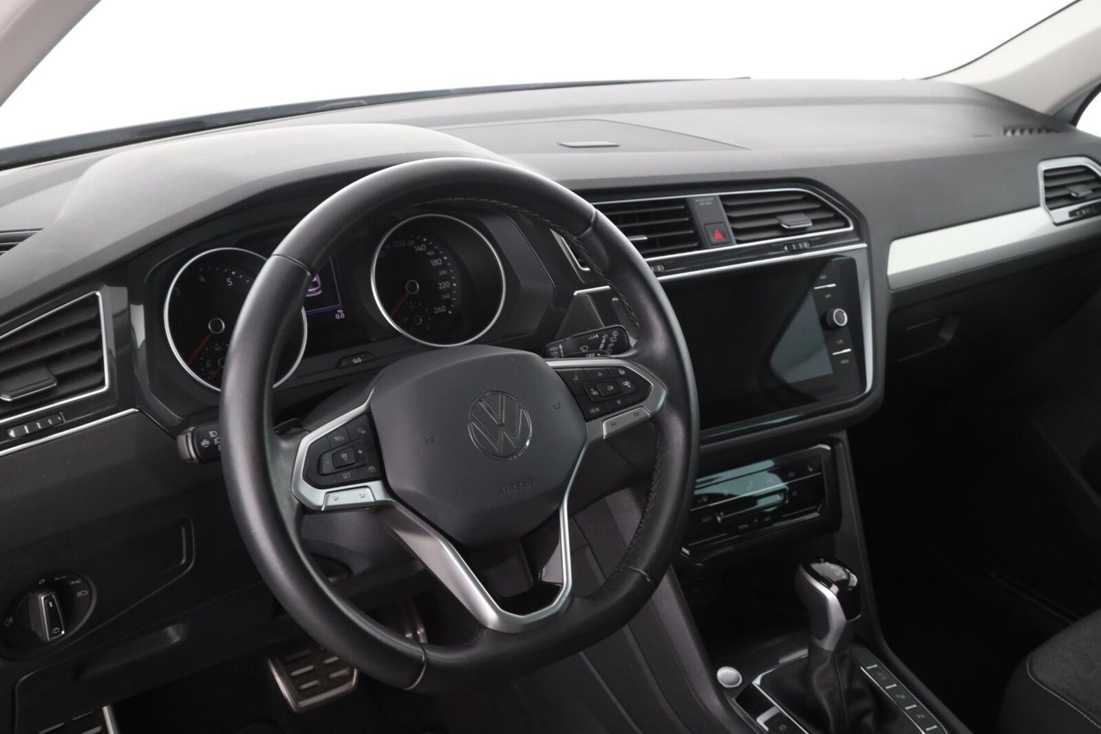 Volkswagen Tiguan – Bild 14