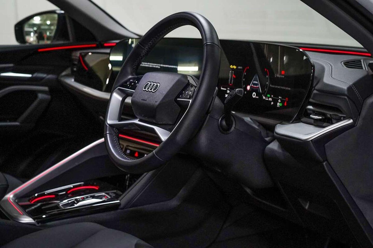 Image about Audi Q5 SUV TFSI 150 kW