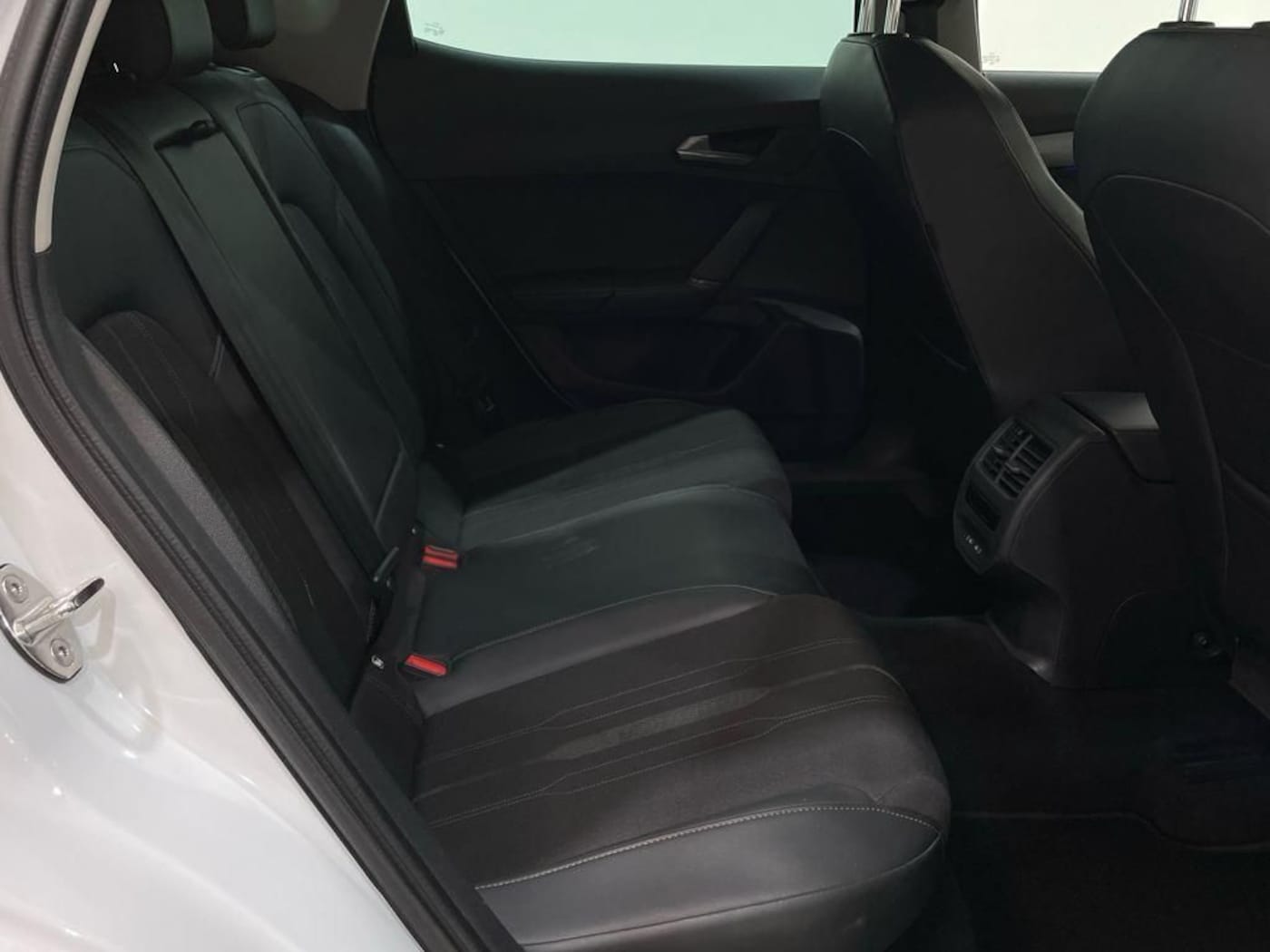 CUPRA Formentor 1.5 TSI DSG 110 kW (150 CV) — photo 7