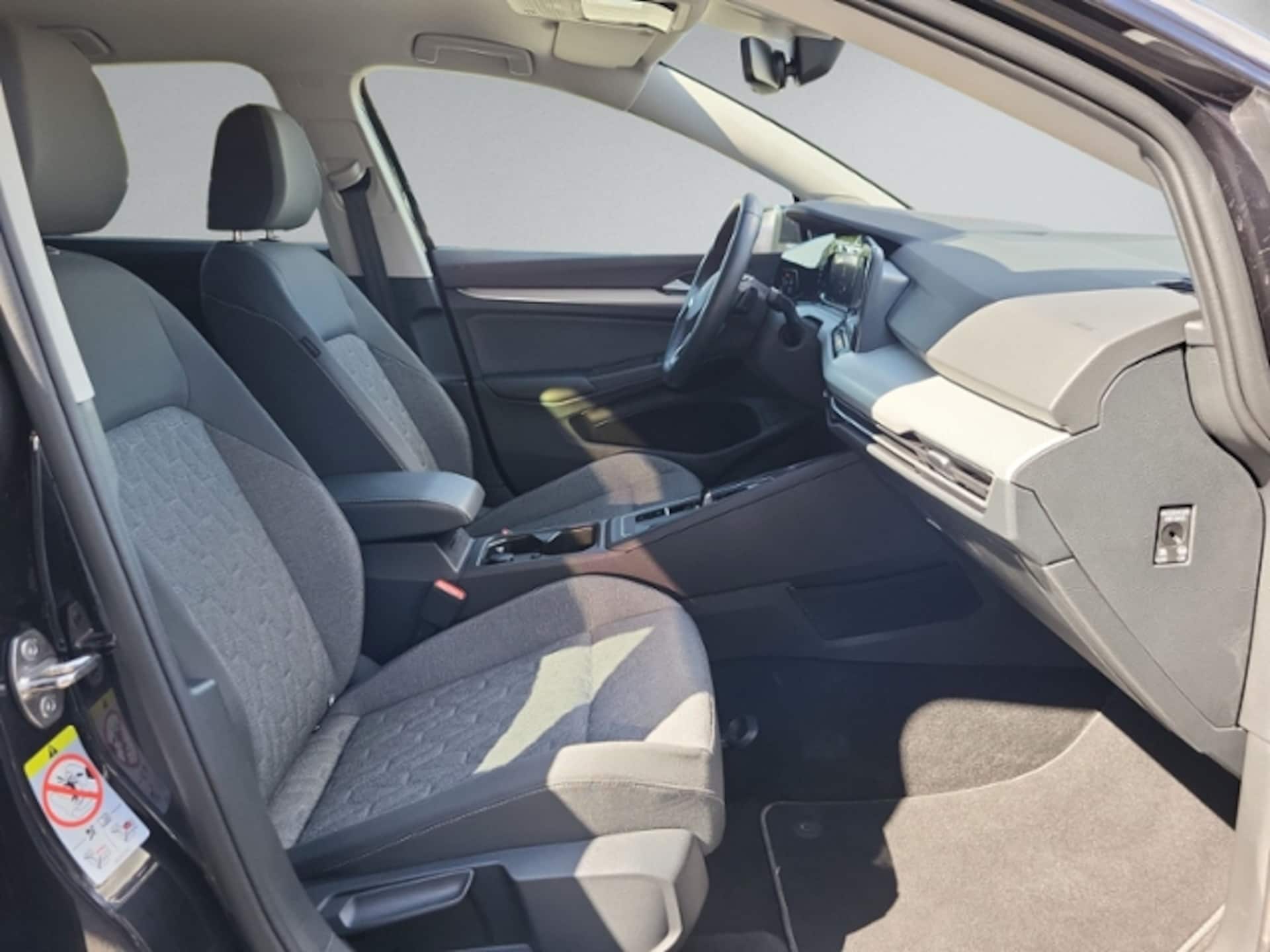 Volkswagen Golf MOVE