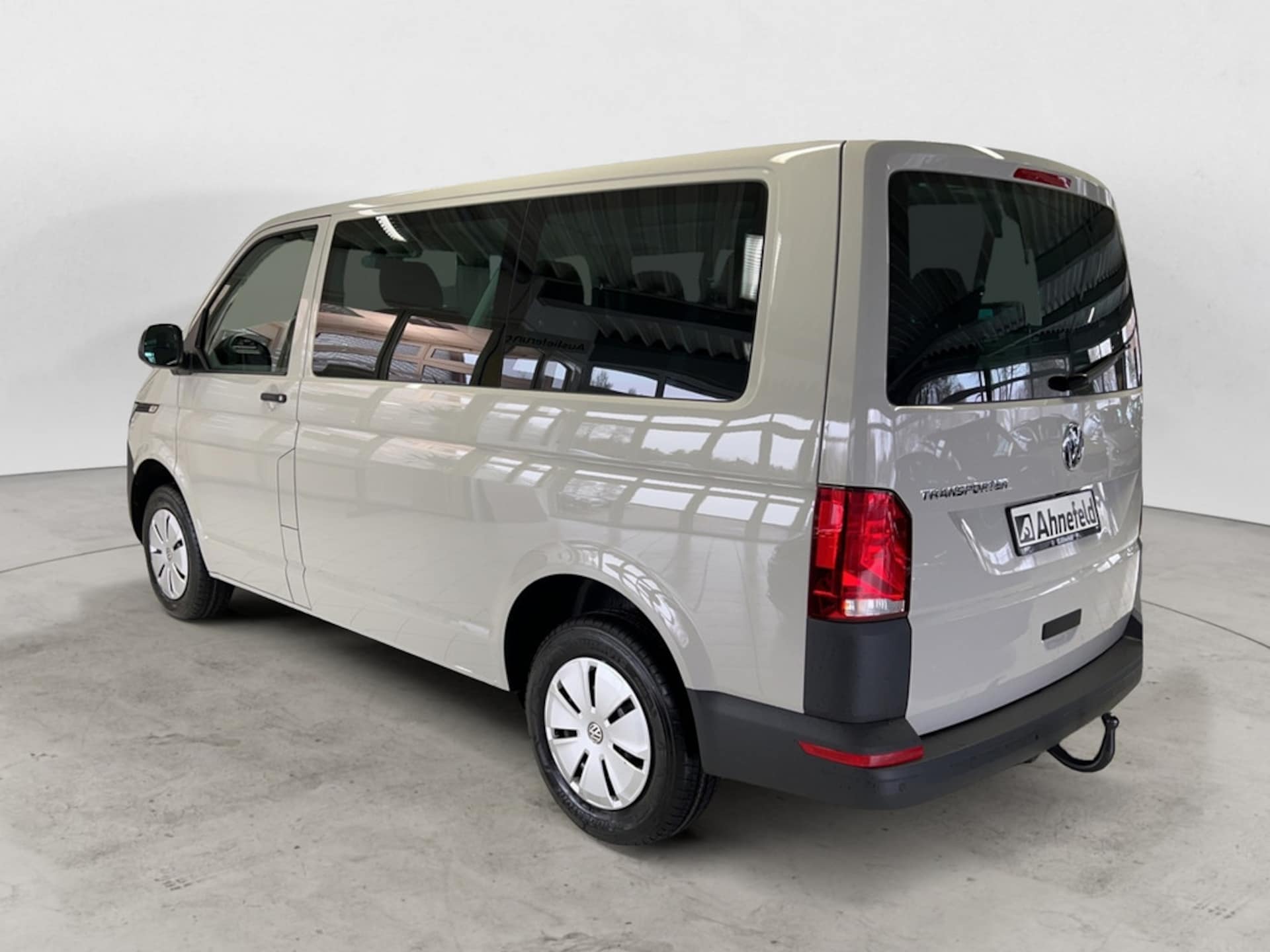 Volkswagen T6.1 Transporter Kombi kurzer Radstand