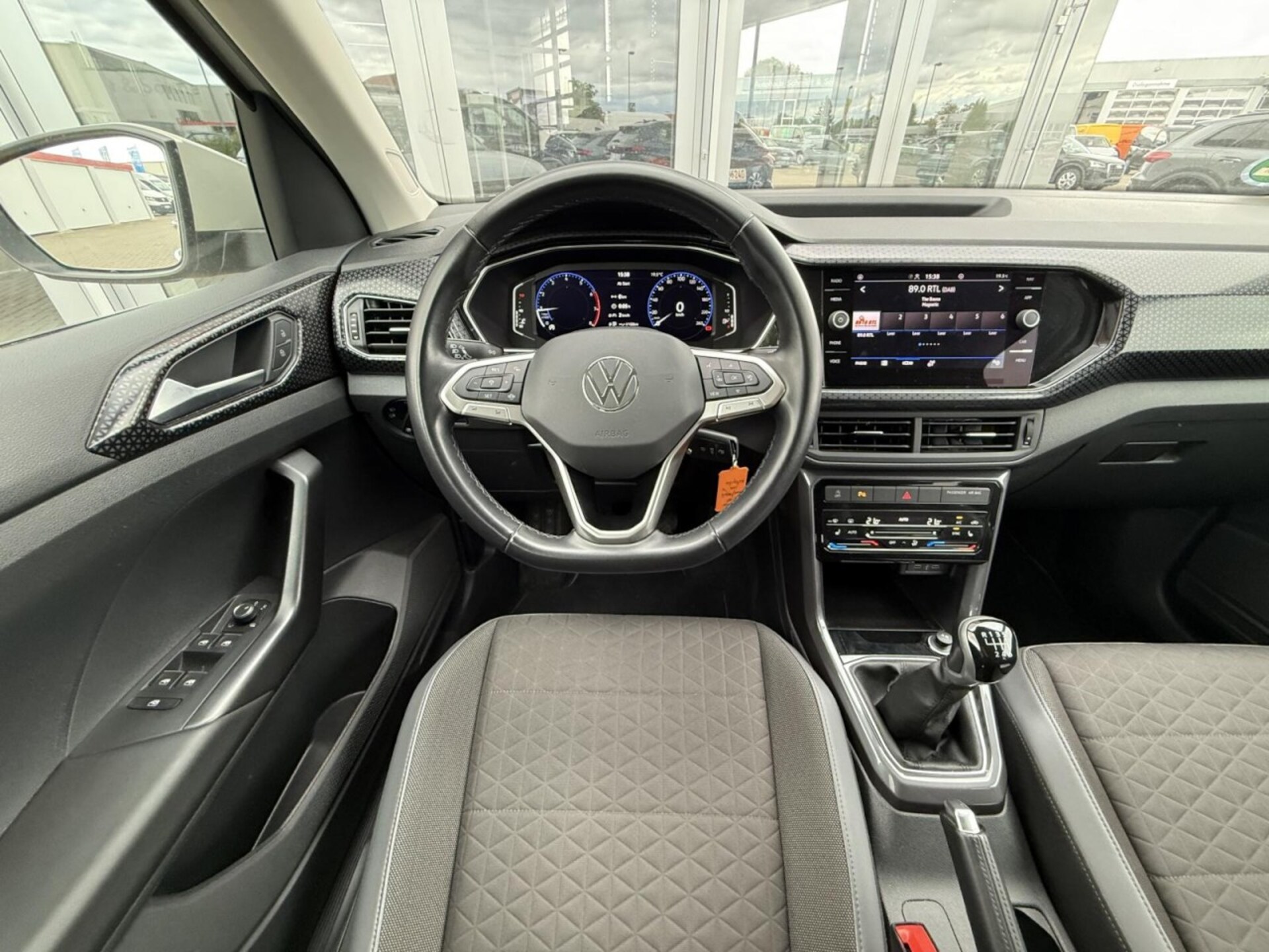 Volkswagen T-Cross Style
