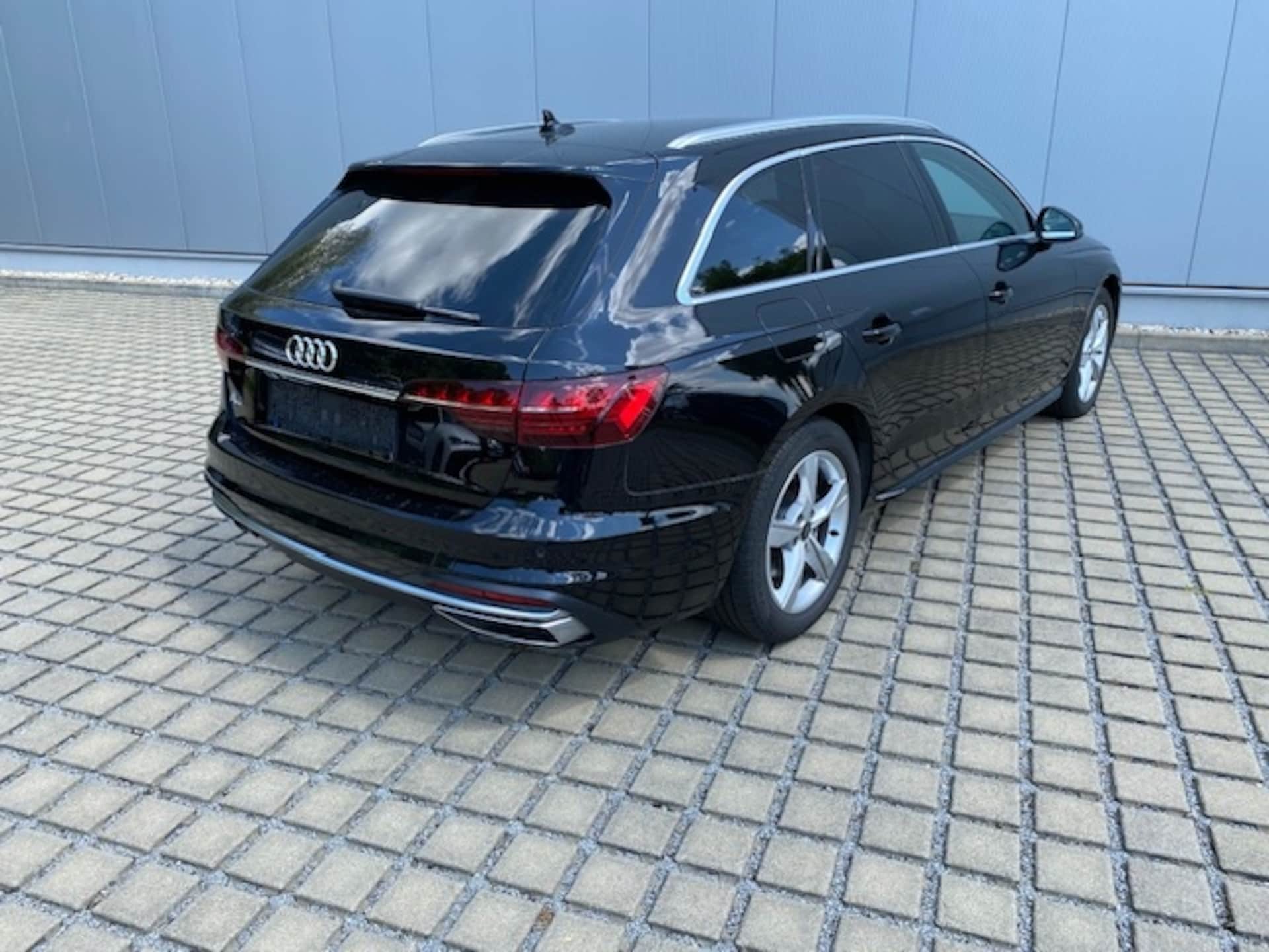 Audi A4 Avant Advanced