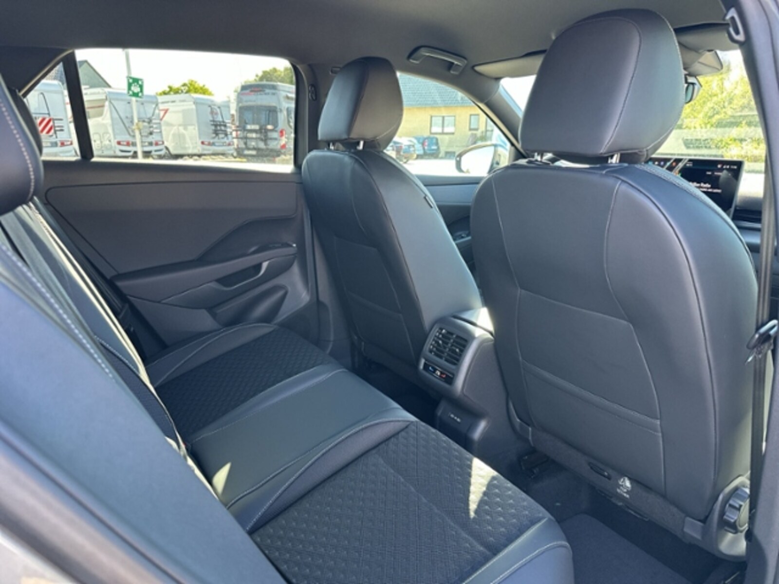 Volkswagen T-Roc – Bild 15