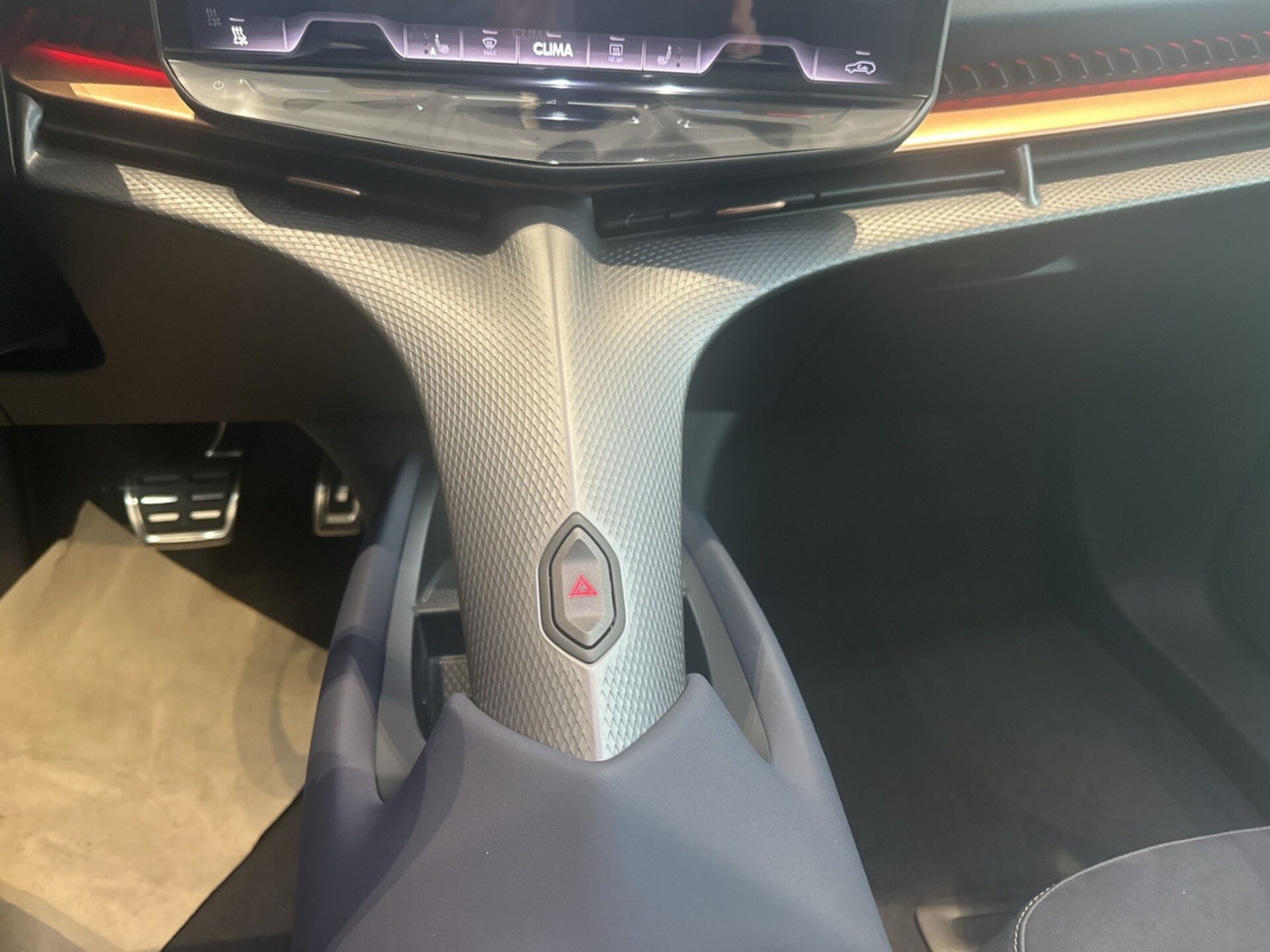 CUPRA Tavascan VZ