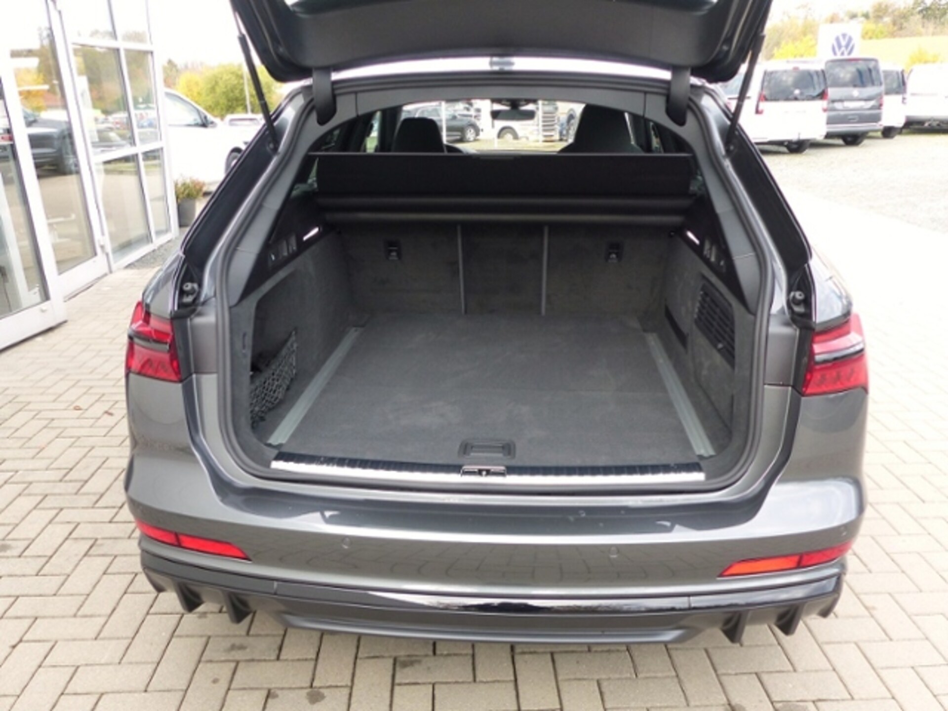 Audi S6 Avant