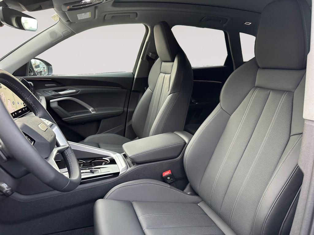 2025 Audi Q5 Premium Plus - Photo 9