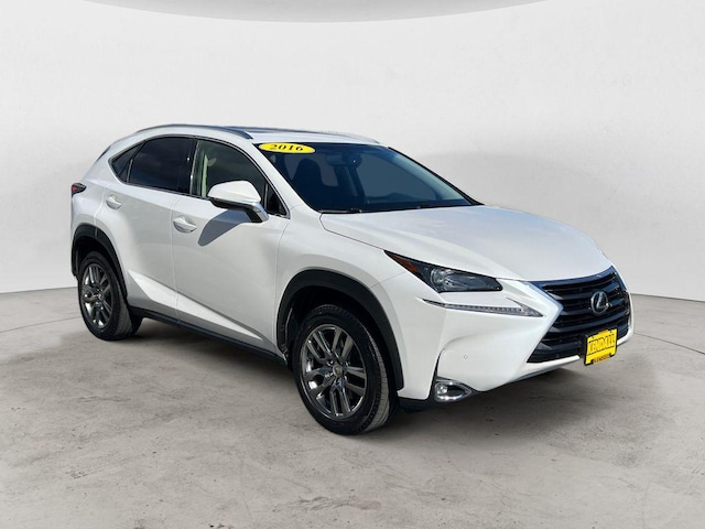 Photo of 2016 Lexus NX 200t