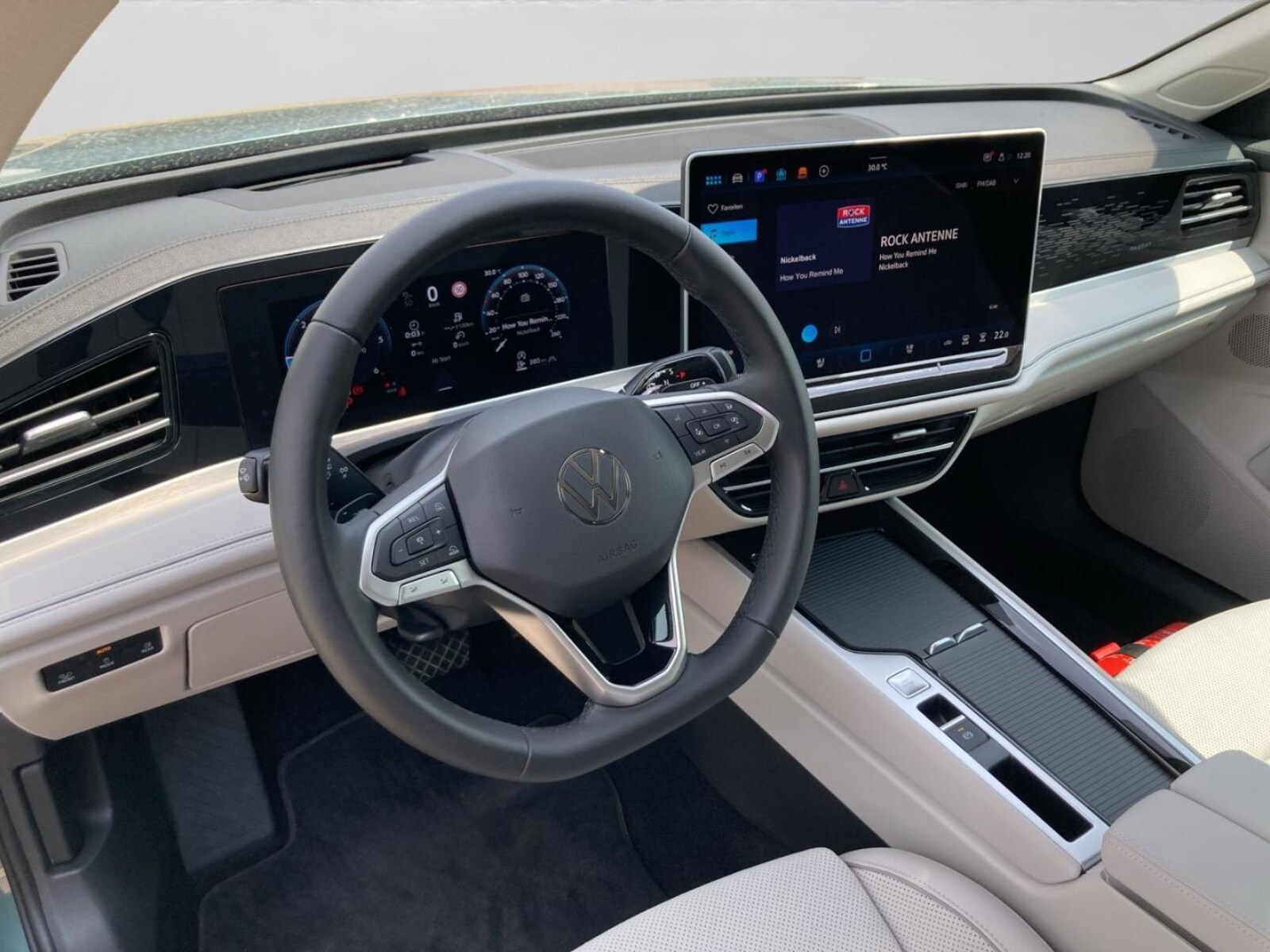 Volkswagen Passat – Bild 8