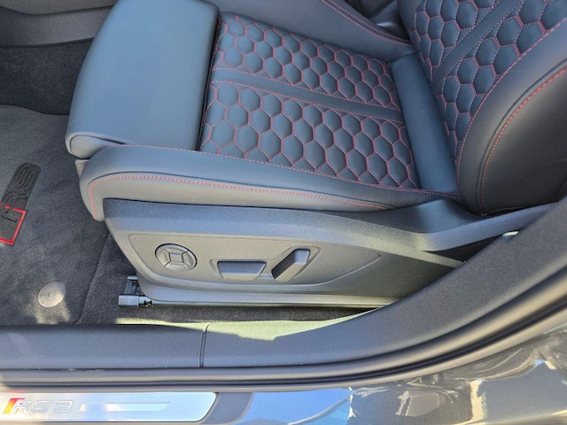 2026 Audi RS 3 Base - Photo 18