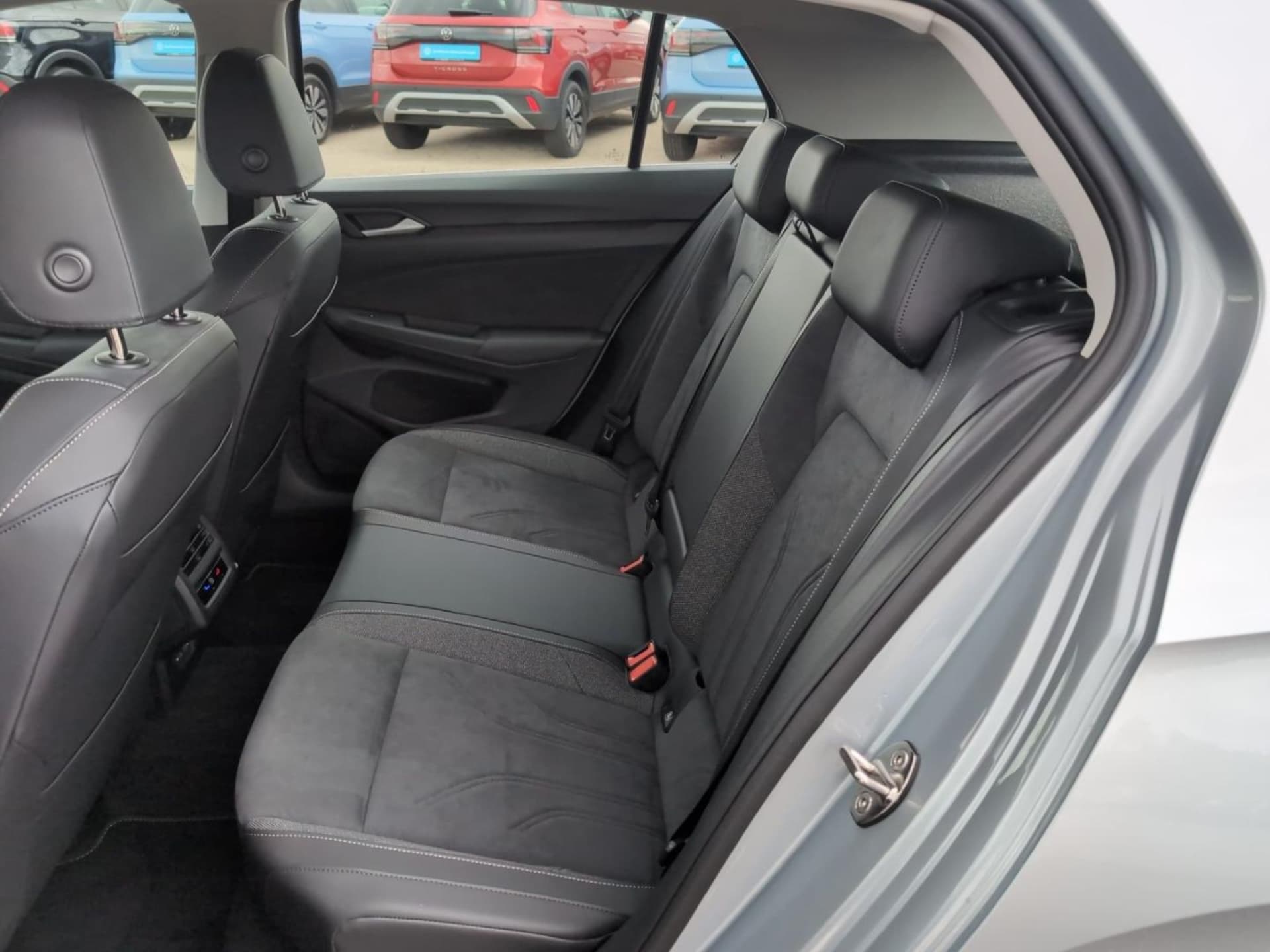 Volkswagen Golf Style