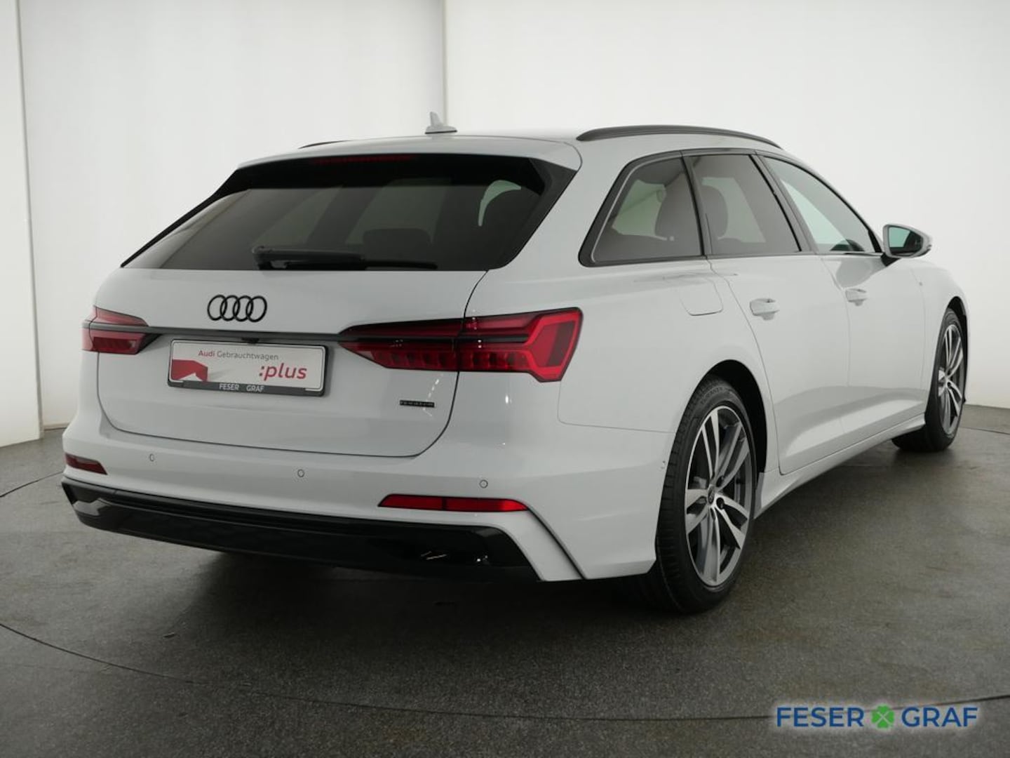 Bild über Audi A6 Avant TFSI e S line 50 TFSI e quattro S tronic - für weitere Informationen kontaktieren Sie den Audi Partner