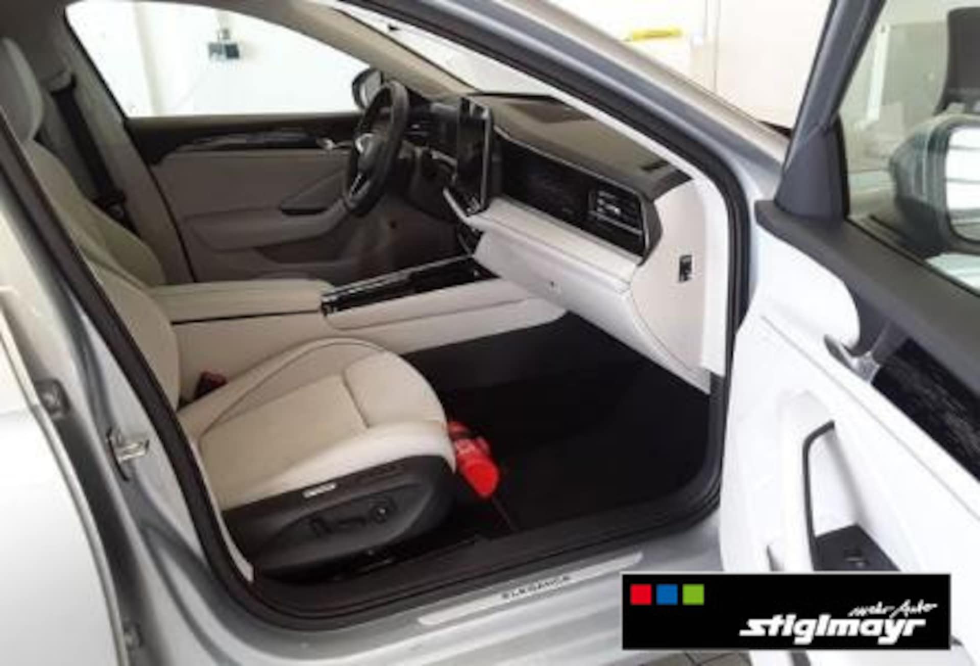 Volkswagen Passat Elegance
