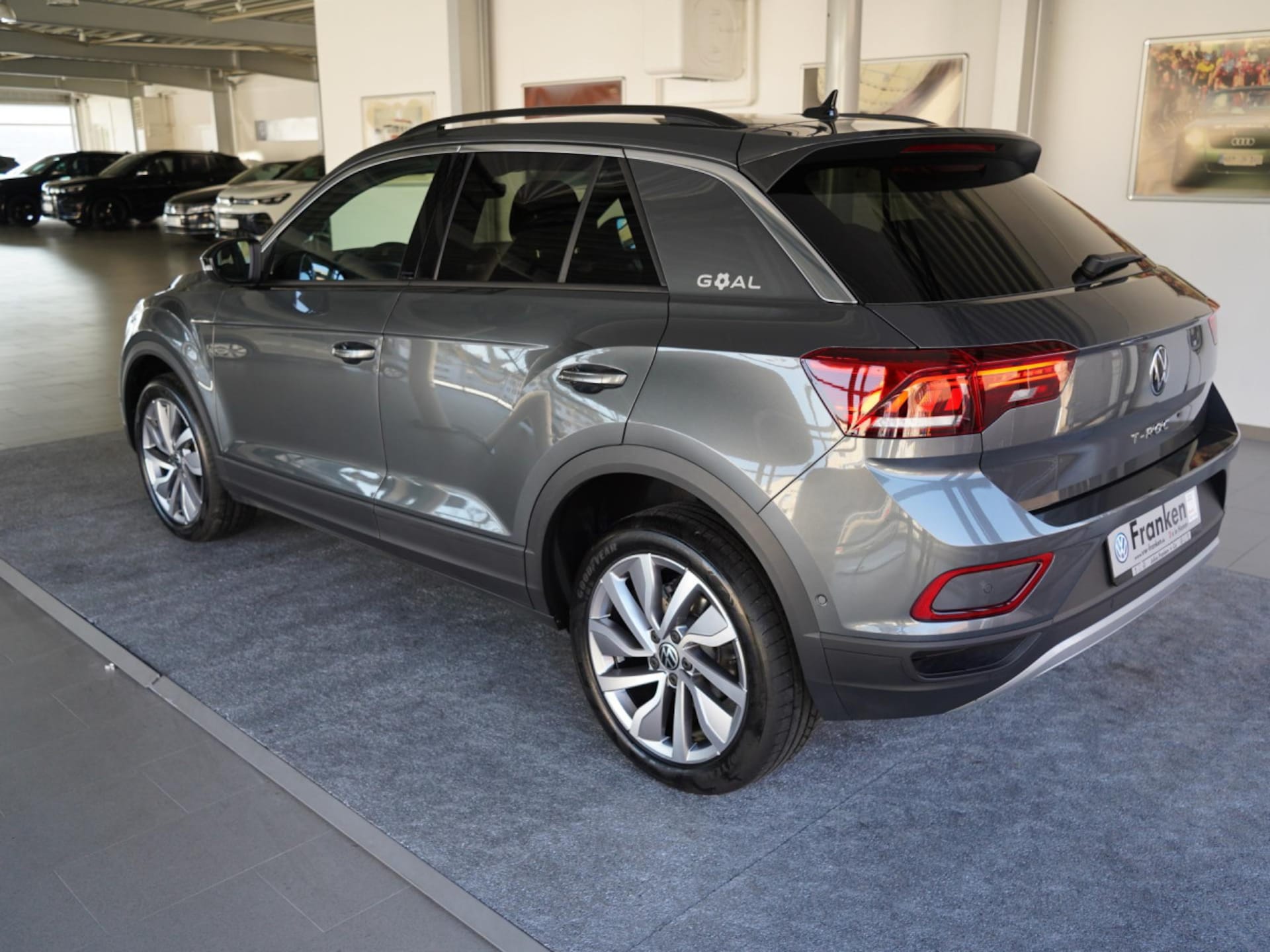 Volkswagen T-Roc Life