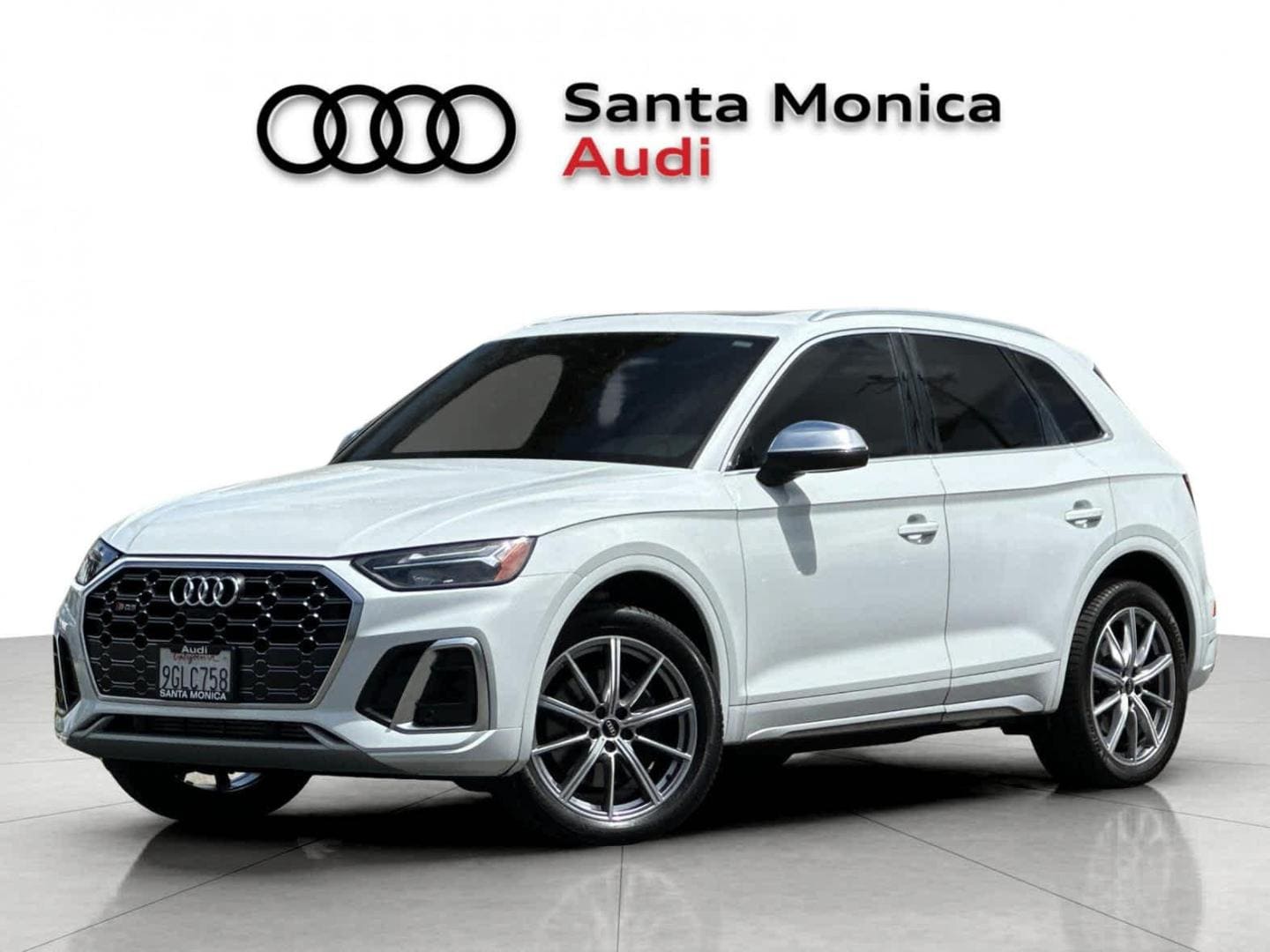 2023 Audi SQ5 Premium Plus's photo
