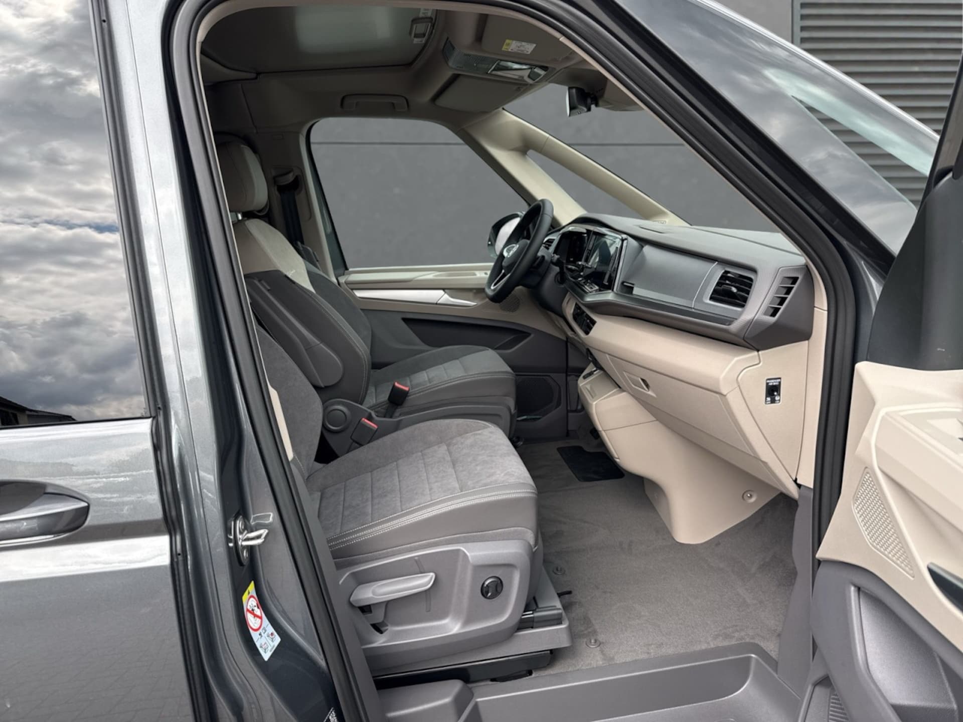 Volkswagen California Beach Camper