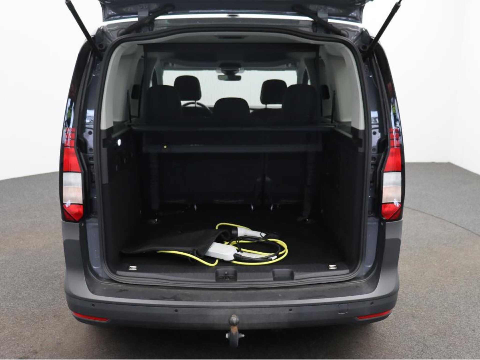 Volkswagen Caddy Basis-Modell