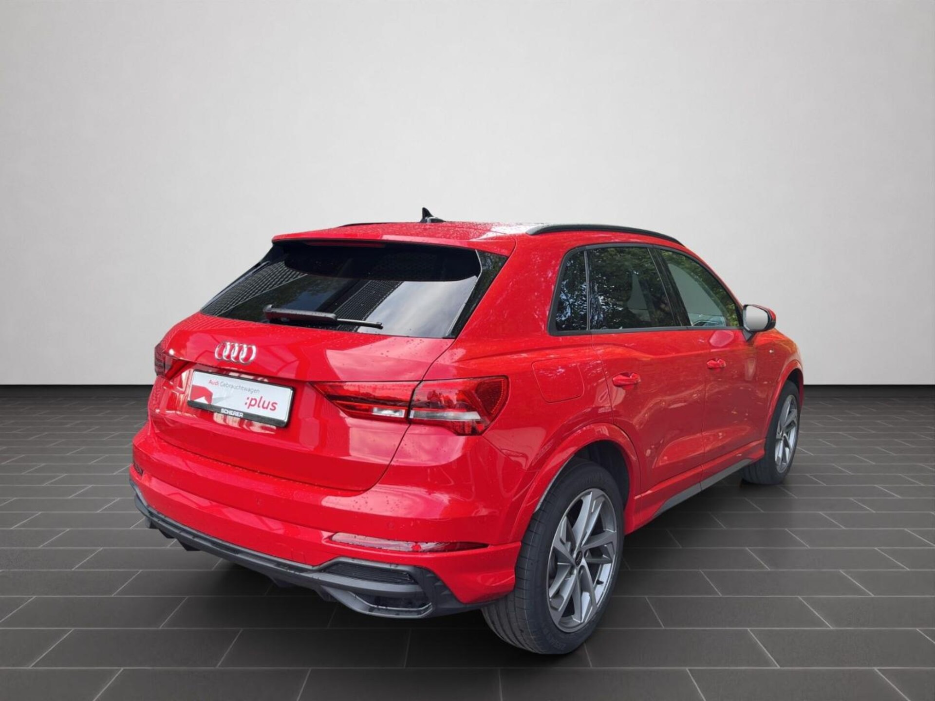 Audi Q3 SUV S line