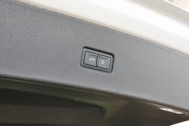2026 Audi Q8 Prestige - Photo 15