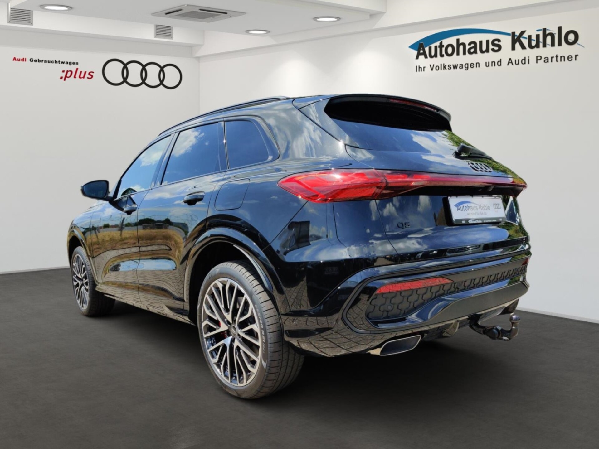 Audi Q5 SUV e-hybrid edition one